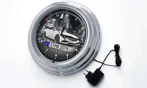 Wall clock neon for a car driver