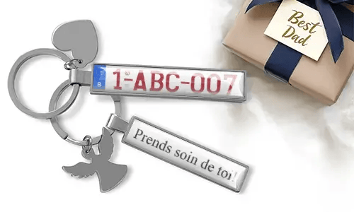 Personalized license plate keychain for dad with engraved message