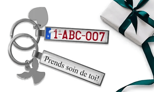 License plate keychain gift for husband with engraved message