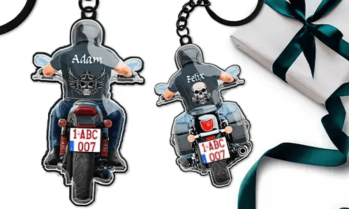 Personalised motorcycle keychain with name and license plate - gift for your brother