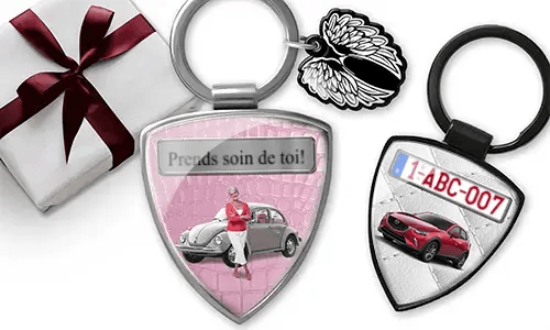 Personalized grandmother shield keychain