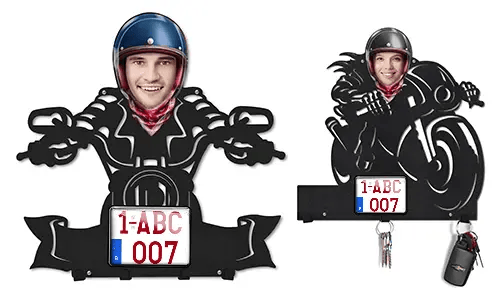 Nástěnný držák na klíče pro milovníky motorek