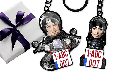 Personalised motorcycle keychain with photo of lovely couple