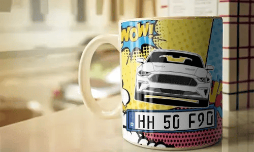 4 auto comic on the table