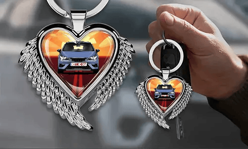 gallery-keychain-heart-wings-car-3