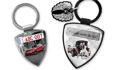 Shield photo keychain with custom car photo and license plate