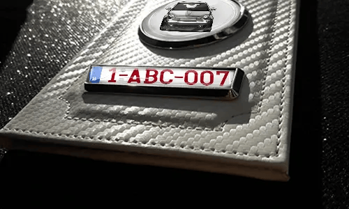 gallery-photo-car-documents-holder-white-carbon-3