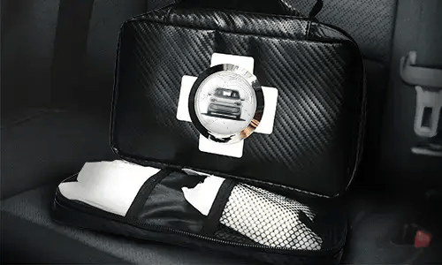 gallery-photo-first-aid-bag-car-2
