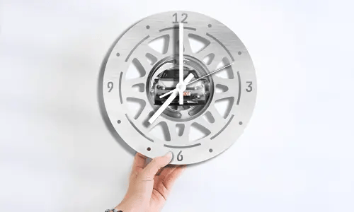 gallery-wall-clock-tire-1